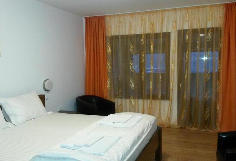 Пансион Green Eden Lepsa