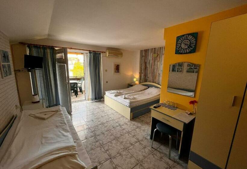 פנסיון Kъща за гости христина