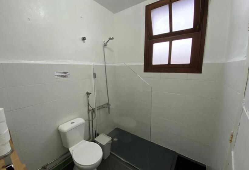 بنسيون Rota Ria Alojamento Local