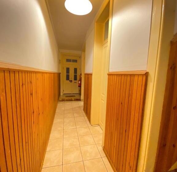 بنسيون Rota Ria Alojamento Local