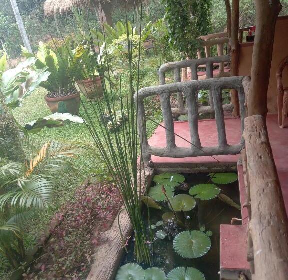 Пансион Sigiriya Nature View Home Stay