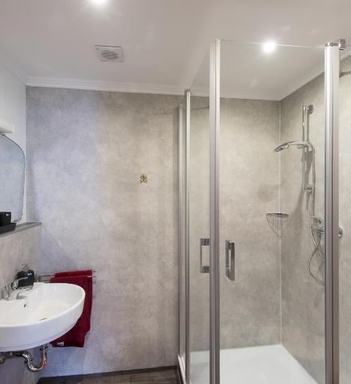 بنسيون Wein & Gästehaus Ballmann