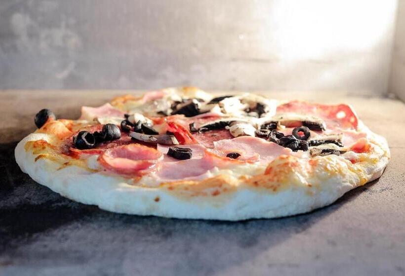 Pensiune Restaurant Select