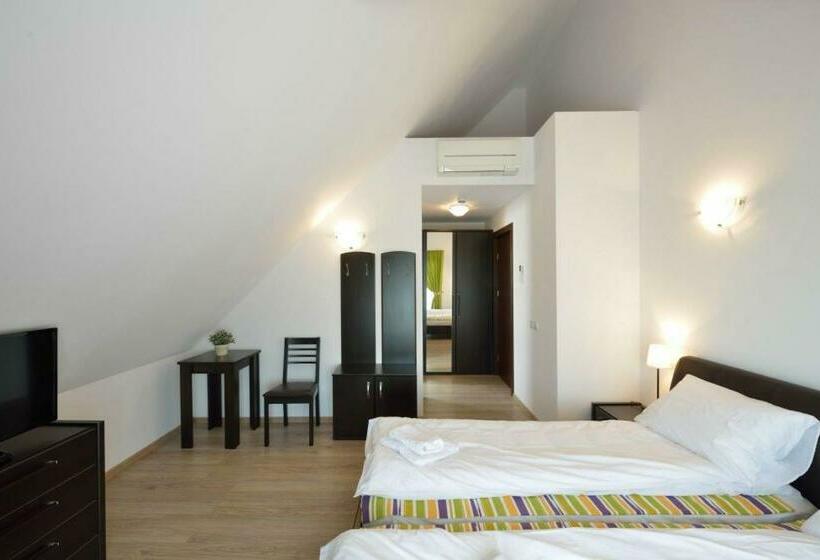 Pensiunea Pescarul Vanator Delta Dunarii