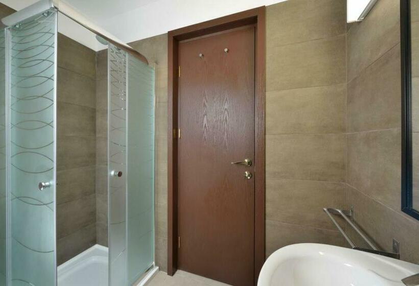 Pensiunea Pescarul Vanator Delta Dunarii