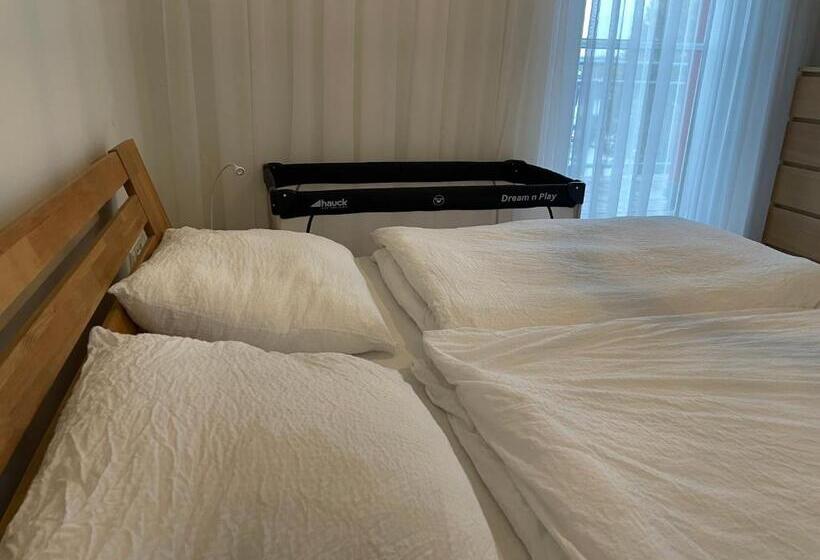 Penthouse Wohnung Am Radweg Mit Dachterasse