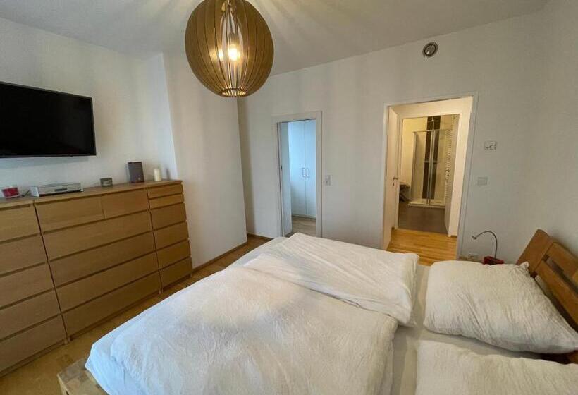 Penthouse Wohnung Am Radweg Mit Dachterasse