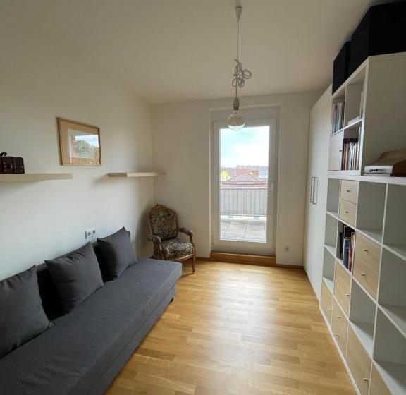 Penthouse Wohnung Am Radweg Mit Dachterasse