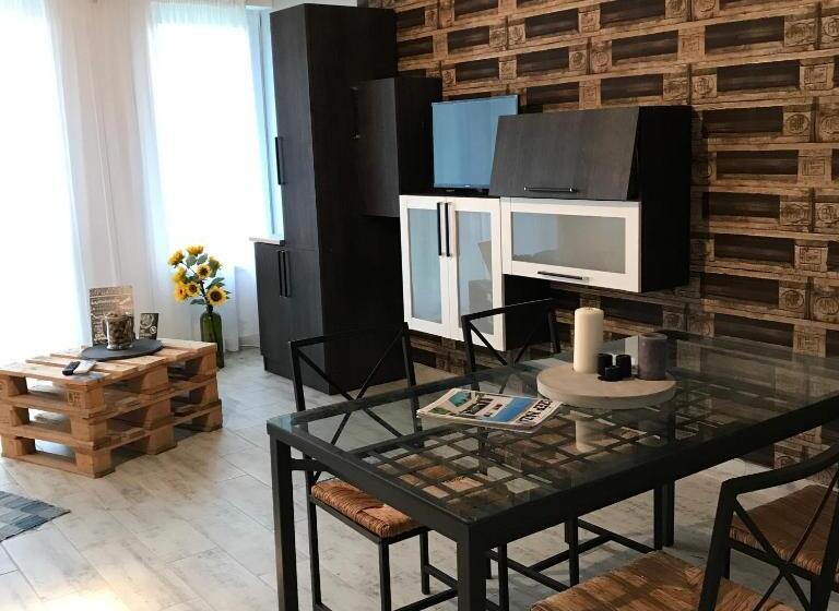 Platán Apartmanház