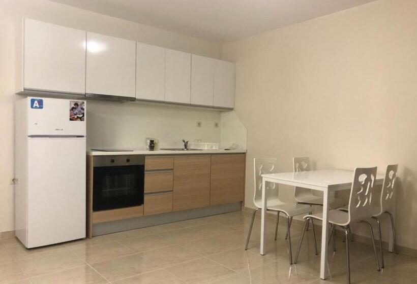 Star Dreams, Sveti Vlas