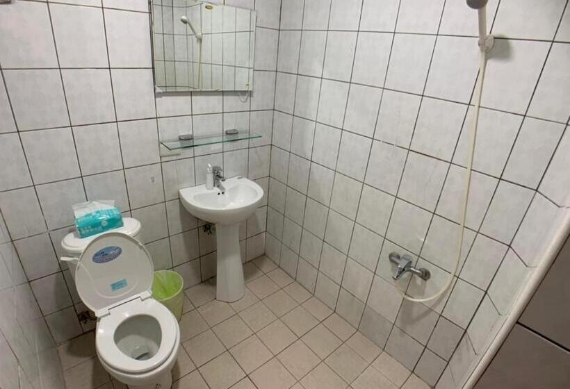 هاستل Lazy Bone