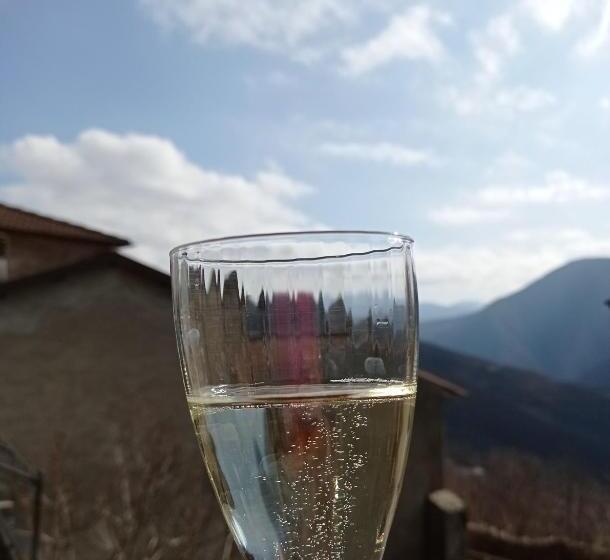 ベッドアンドブレックファースト Al Corniolo