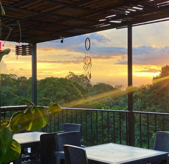 تختخواب و صبحانه Casa Campestre Hh