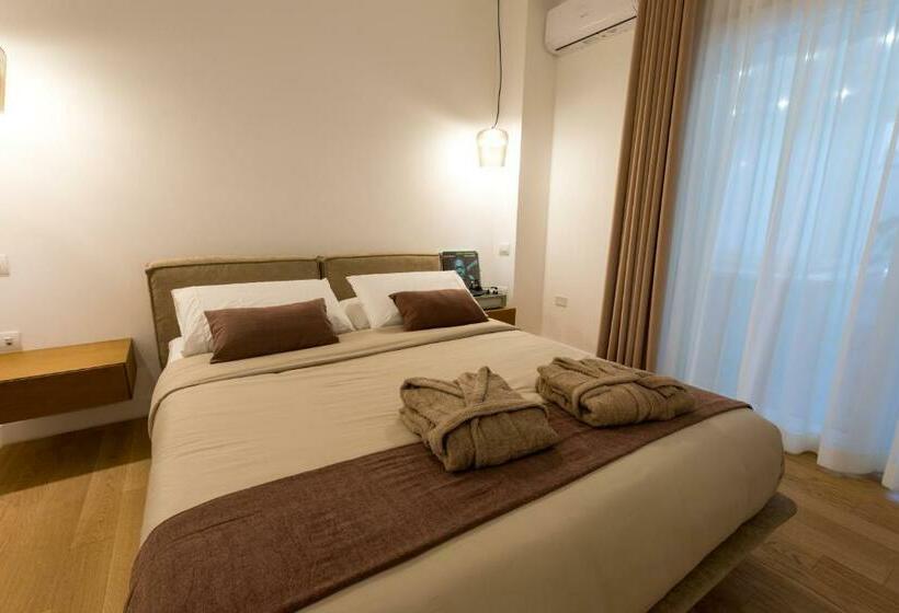 Bed and Breakfast Db Home Experience