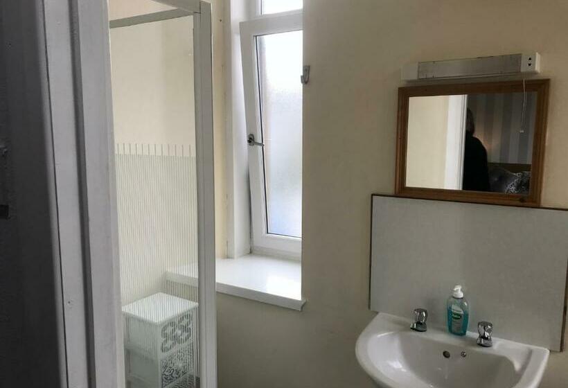 צימר Dunmoore Guesthouse