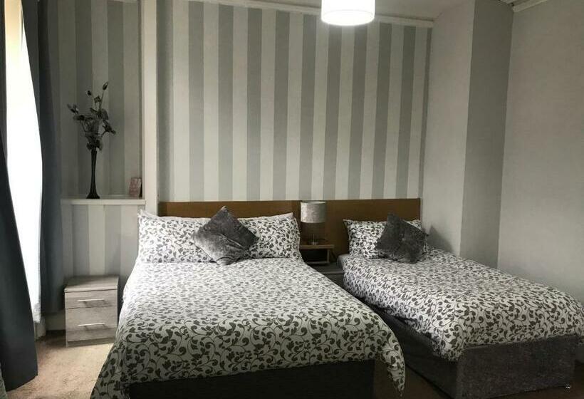 צימר Dunmoore Guesthouse