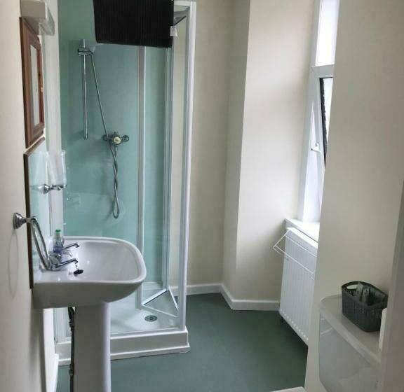 צימר Dunmoore Guesthouse