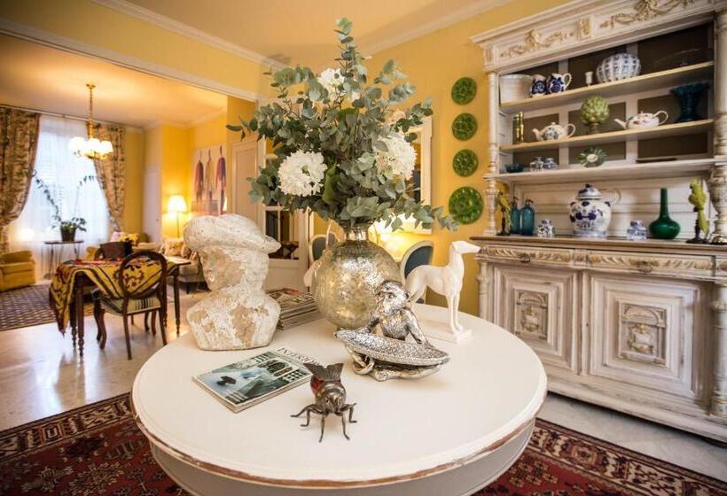 Carcassonne Bed And Breakfast Du Palais