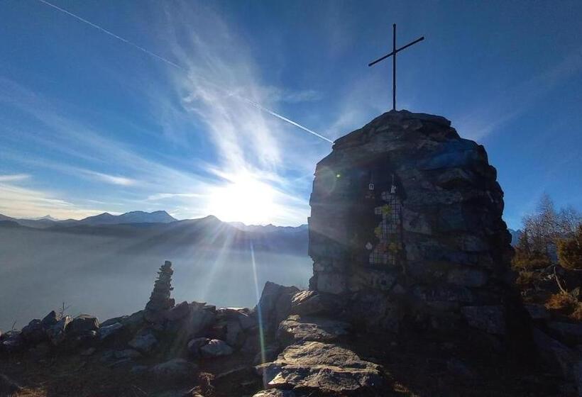 Trekker S Home L Infinito Per Escursionisti   Gruppi E Famiglie