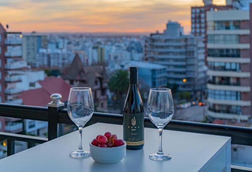 Departamento Varese Güemes Alta Gama Luxury 4/5 Pax Vista Mar