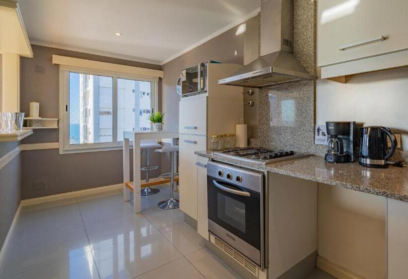 Departamento Varese Güemes Alta Gama Luxury 4/5 Pax Vista Mar