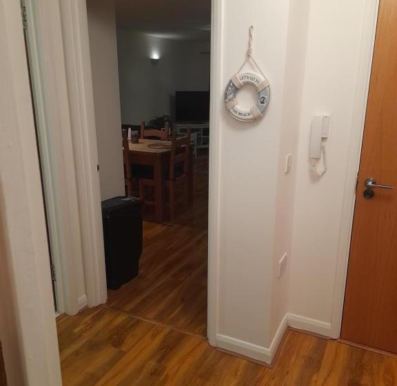 Glastonbury Town Center Entire Apartment