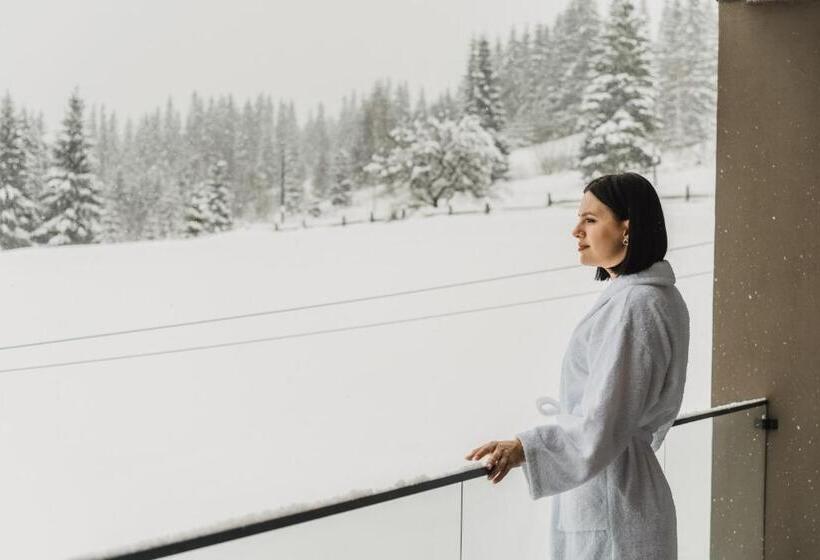 Hotel котеджі грань