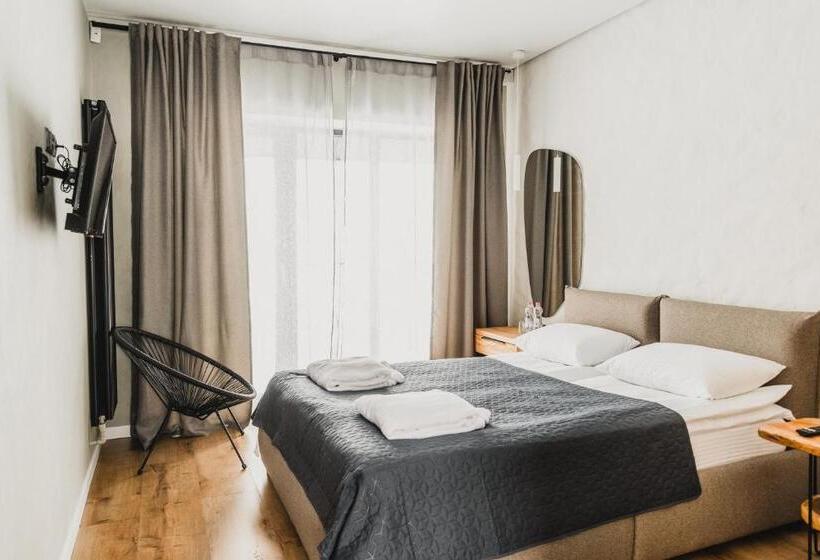 Hotel котеджі грань