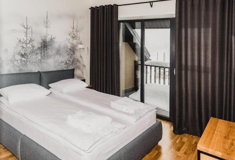 Hotel котеджі грань