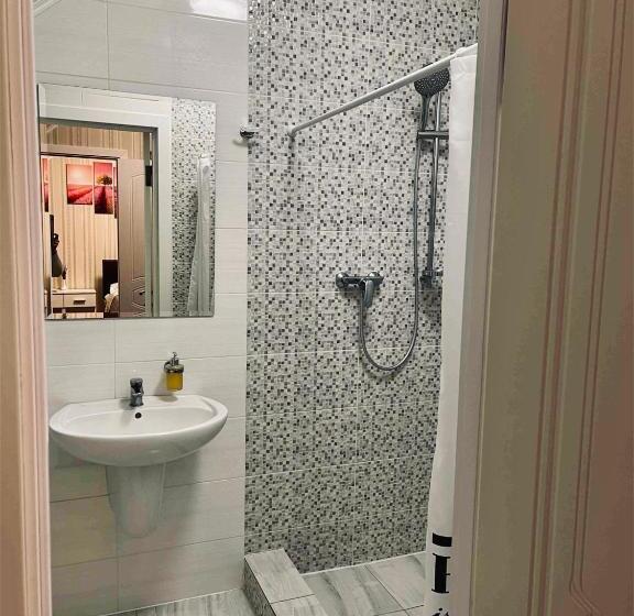 Hotel готель лаванда