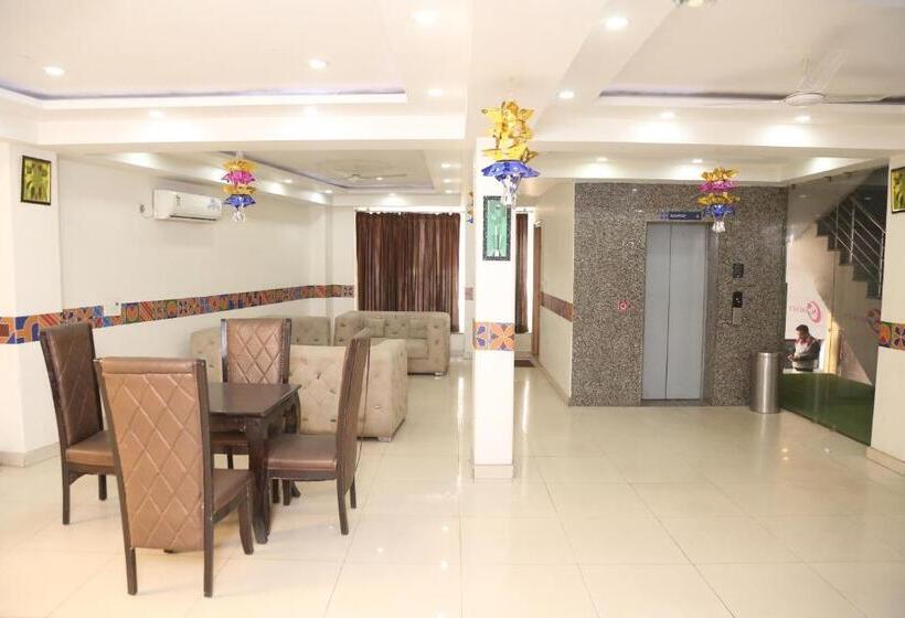 Fabhotel Aman Inn Near Igi Airport New Delhi