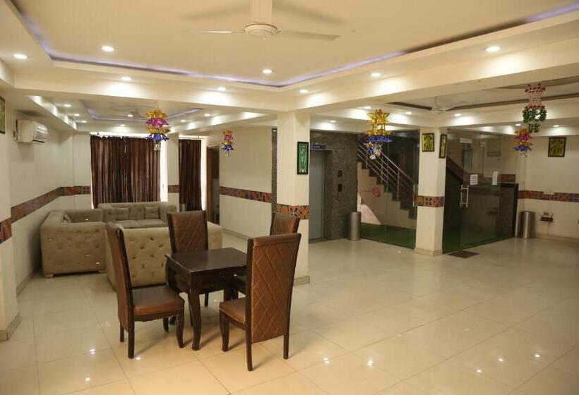 Fabhotel Aman Inn Near Igi Airport New Delhi