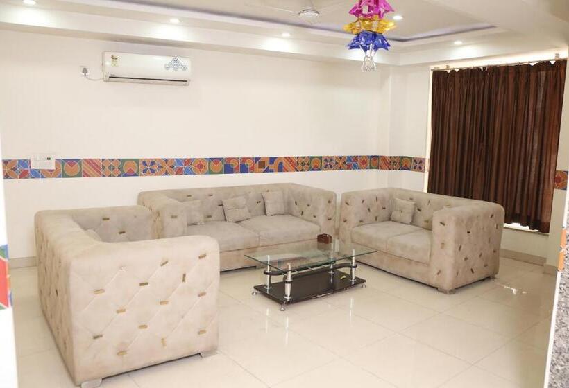 Fabhotel Aman Inn Near Igi Airport New Delhi