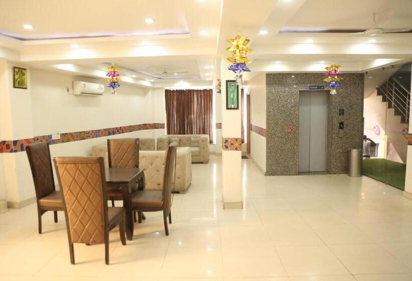 Fabhotel Aman Inn Near Igi Airport New Delhi