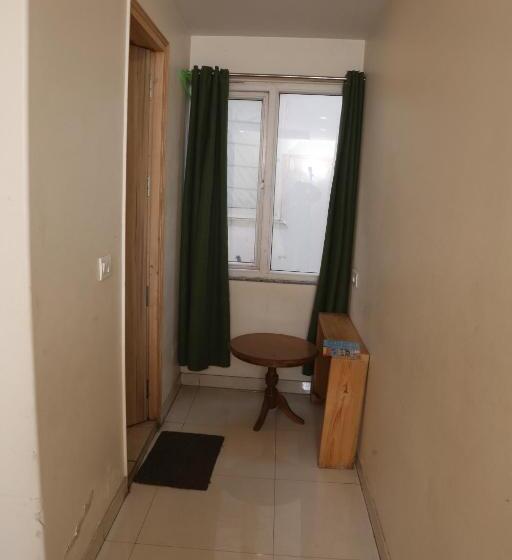 Fabhotel Aman Inn Near Igi Airport New Delhi