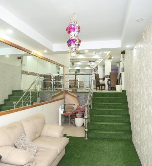 Fabhotel Aman Inn Near Igi Airport New Delhi