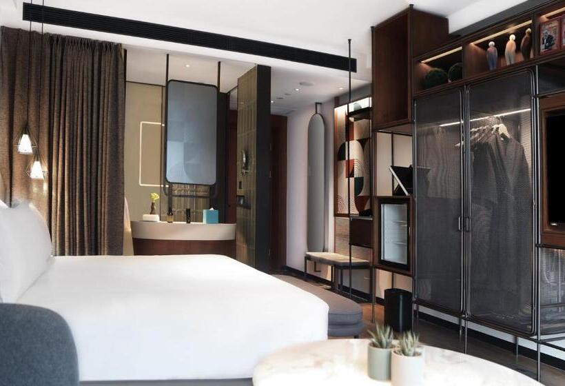 Отель Artyzen Habitat Qiantan Shanghai