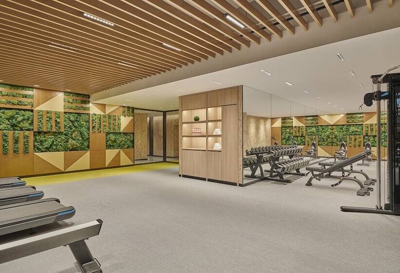 Отель Artyzen Habitat Qiantan Shanghai