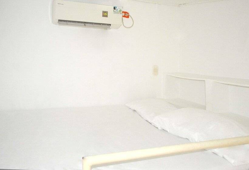 ホテル Bacano Lofts