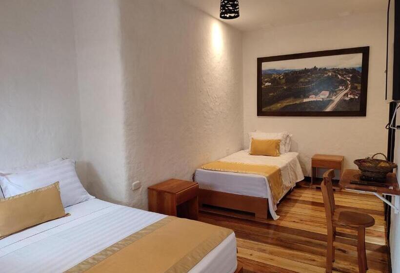 فندق Boutique La Leyenda 1860