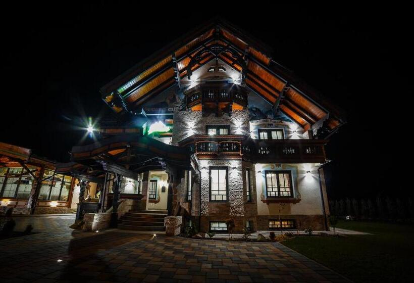 هتل Colț De Austria