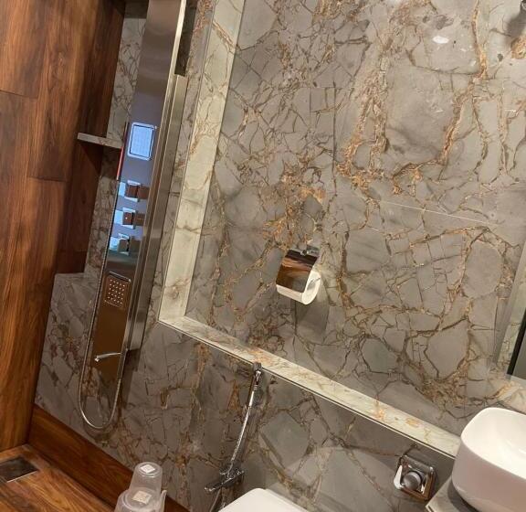 Отель Cold Spot Village Resort