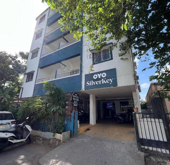 O 84826 Hotel Silver Key