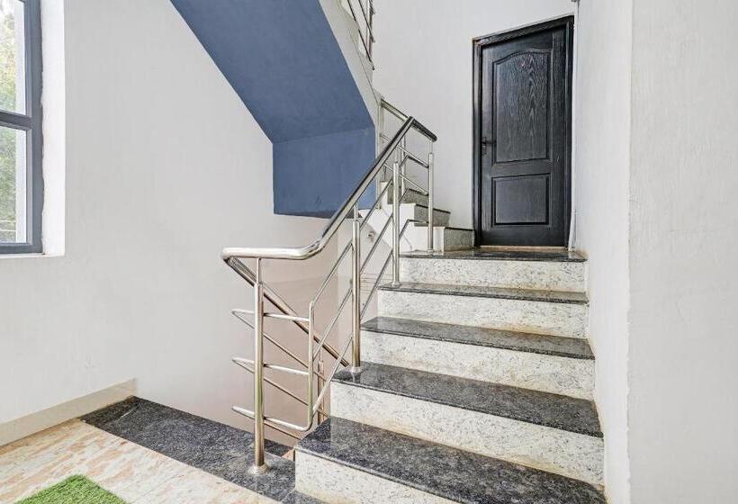 Отель Flagship I Plaza