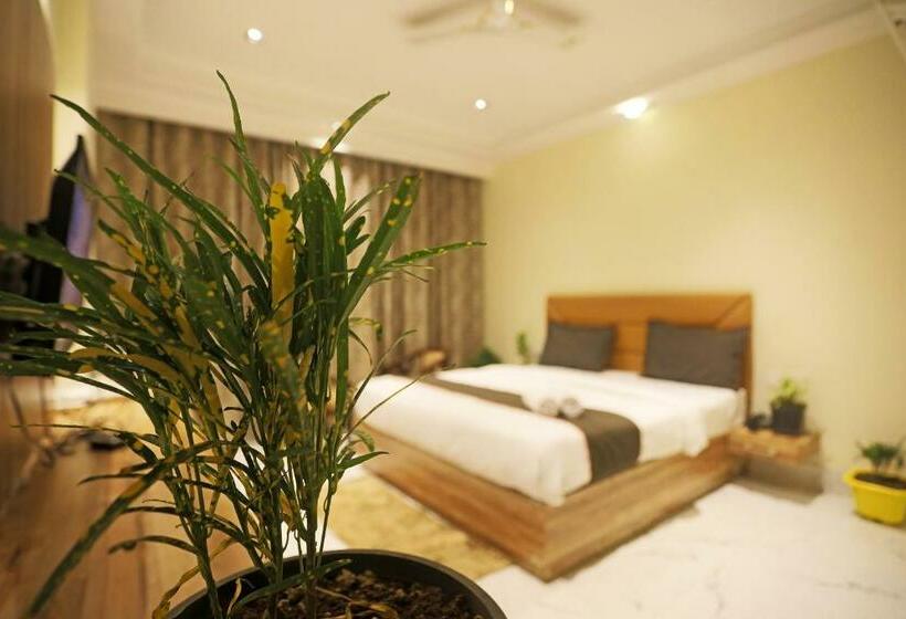 فندق Goodluck Suites Near Delhi Airport