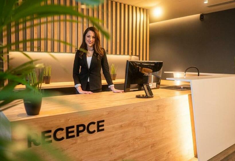 ホテル Ještěbrno