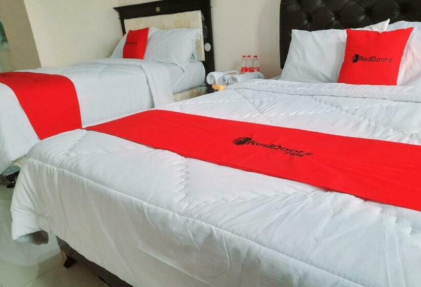 Szálloda Reddoorz Syariah Near Komplek Candi Arjuna Dieng 2