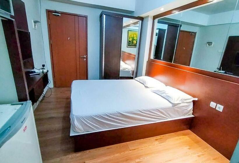 فندق Redliving Apartemen Green Lake View Ciputat   Juragan Rooms Tower B With Fast Wifi