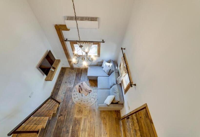 בית מלון כפרי Suess Alaçatı