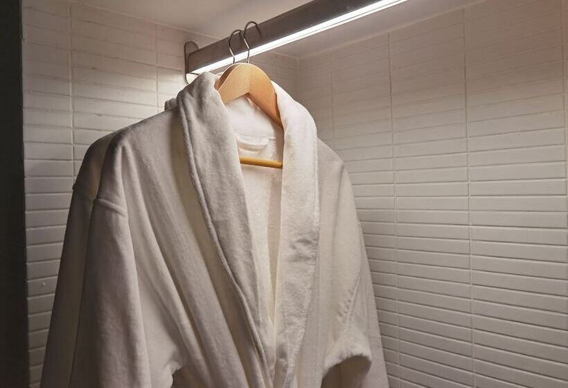 Отель The Shàng By Artyzen Qiantan Shanghai